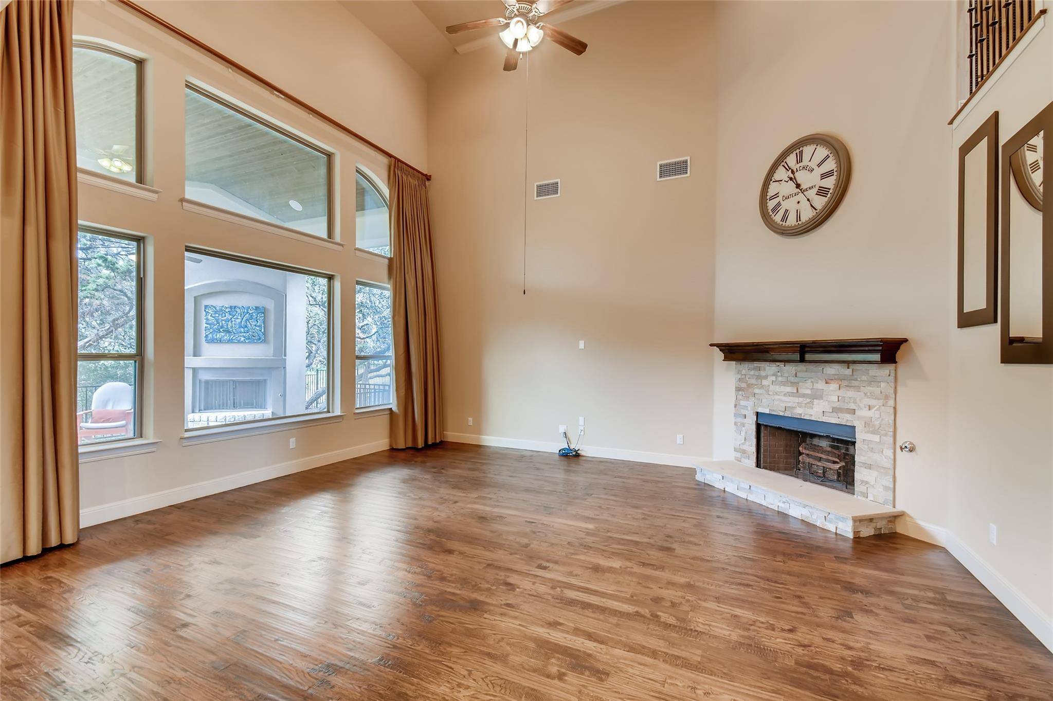 4216 Myrtle Beach DR, Austin, TX 78738