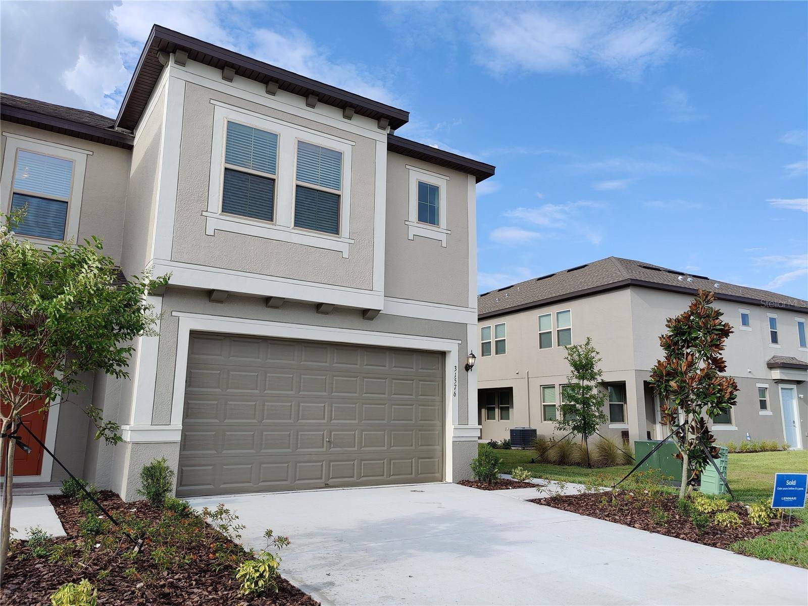31576 BLUE PASSING LOOP, Wesley Chapel, FL 33545
