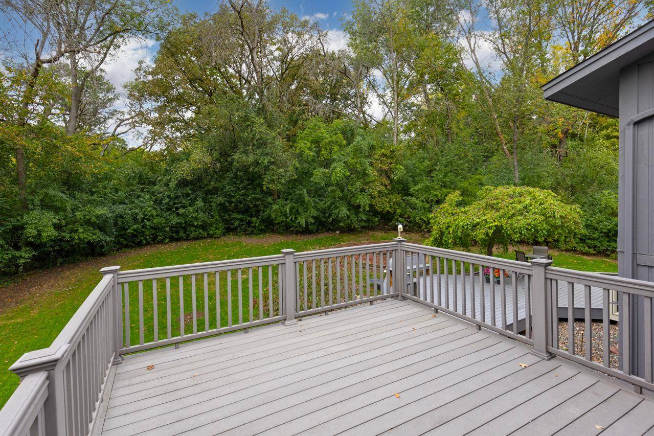 3200 Hazelwood W, Wayzata, MN 55391