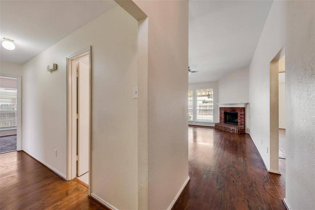 3301 Rustic Meadow Trail, Mansfield, TX 76063
