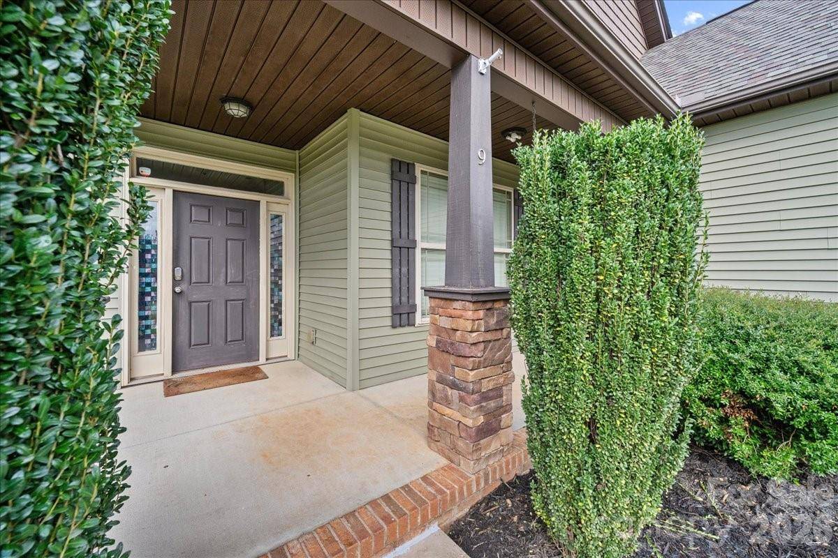 9 Saffron WAY, Taylors, SC 29687