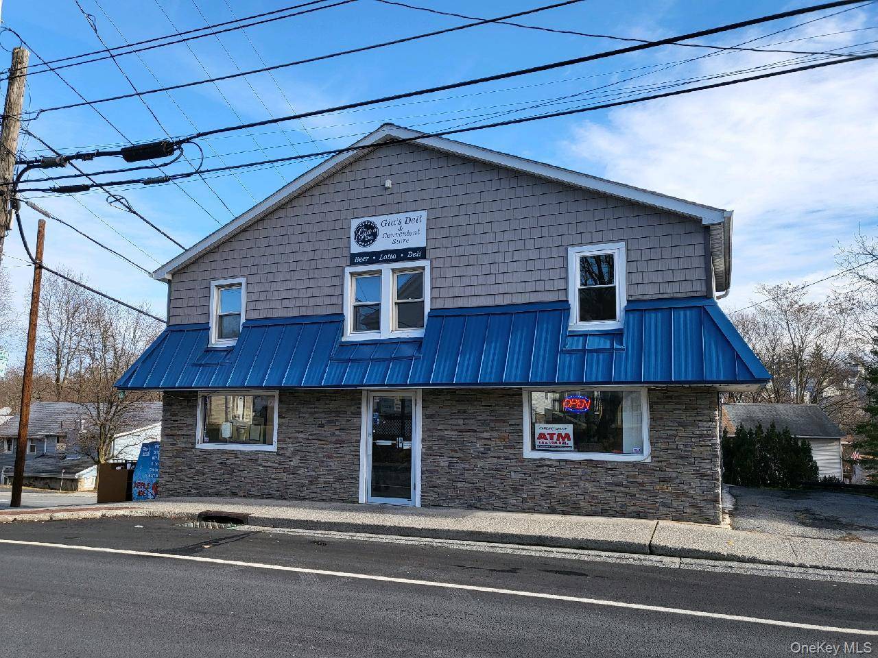 1 S Montgomery ST ##B, Walden, NY 12586