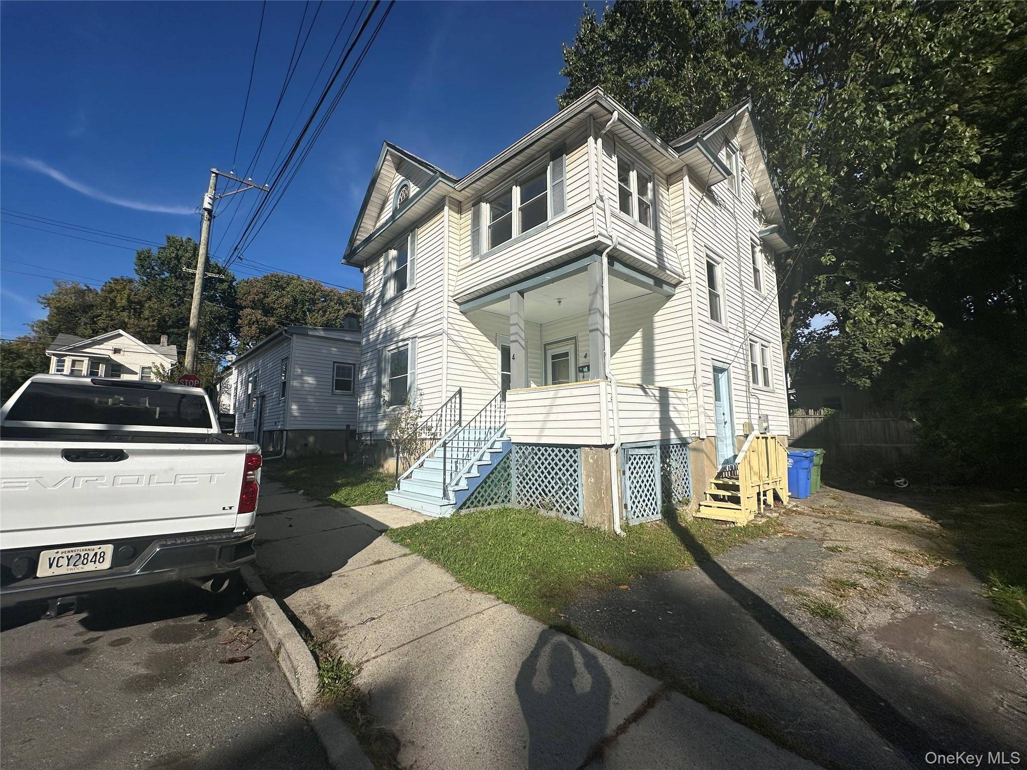 4 Harding ST, Middletown, NY 10940