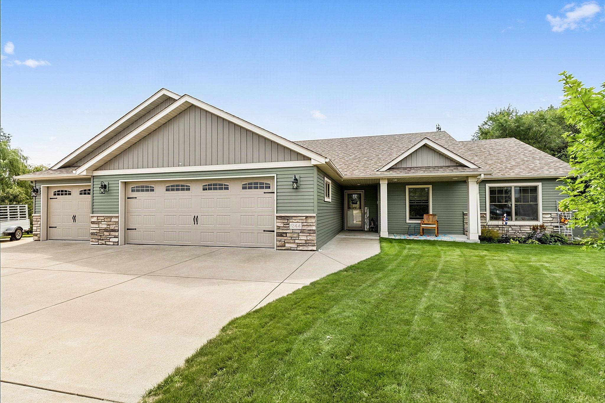 1244 Washington CT, Sartell, MN 56377