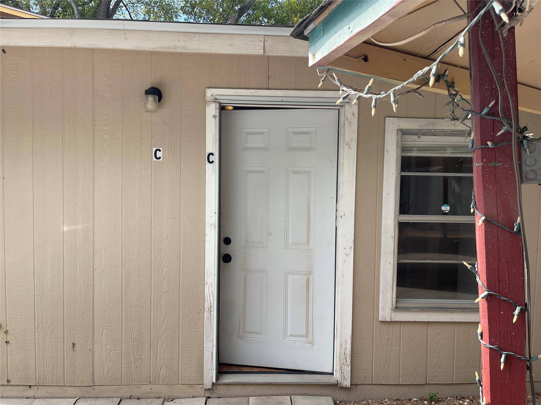 1430 Howard LN W #2-2, Austin, TX 78728
