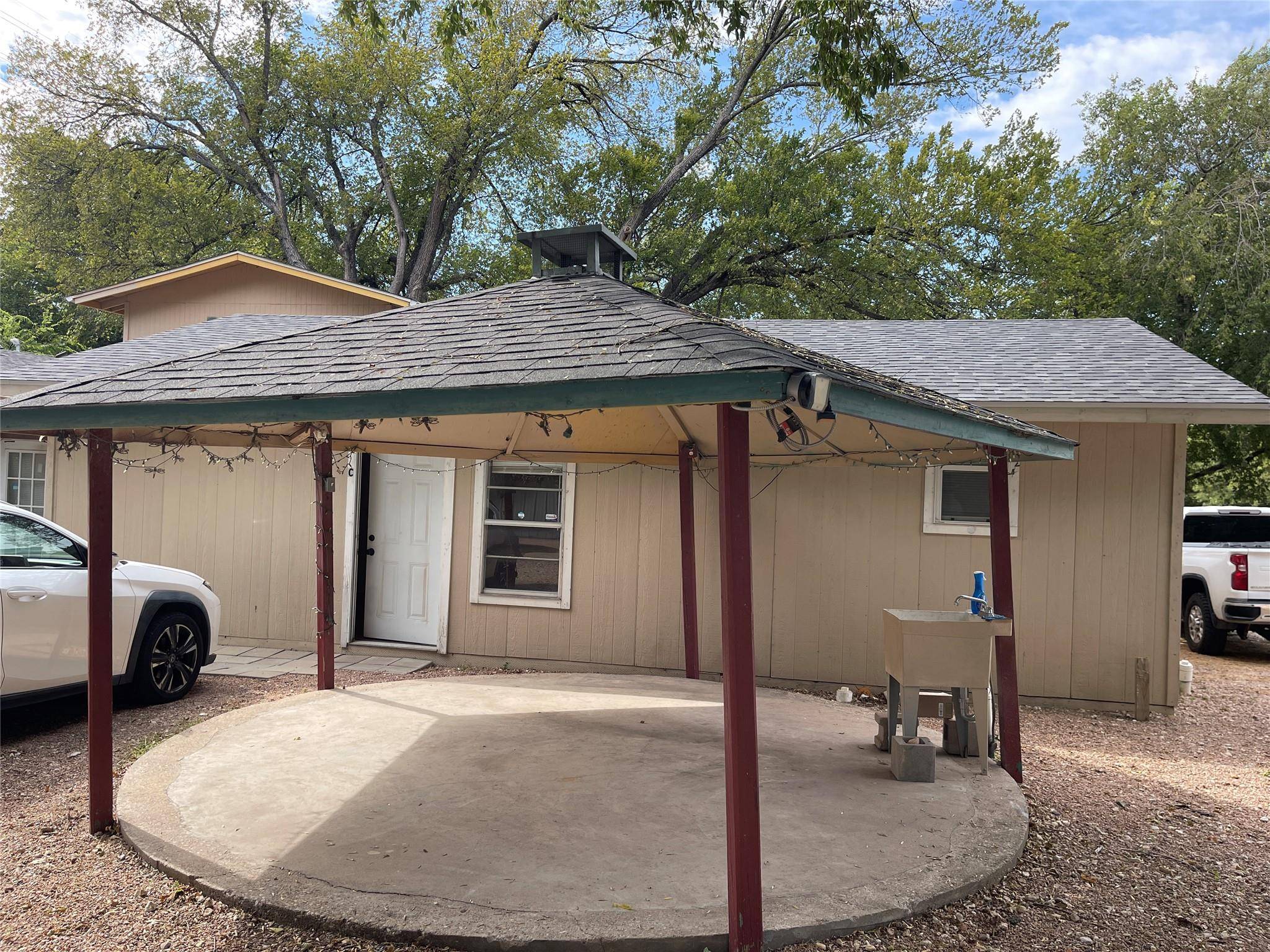 1430 Howard LN W #2-2, Austin, TX 78728