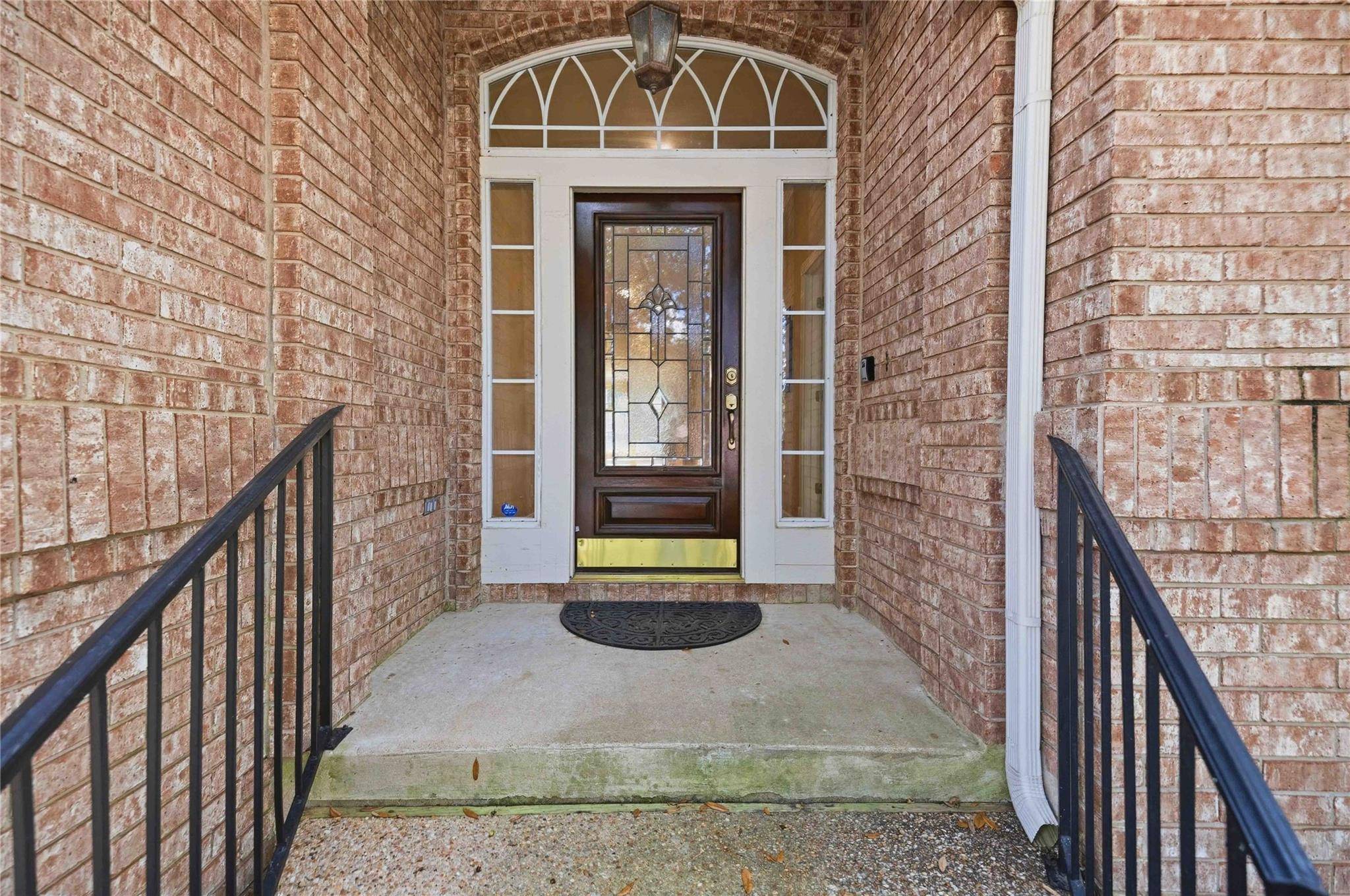 10045 Planters Woods DR, Austin, TX 78730