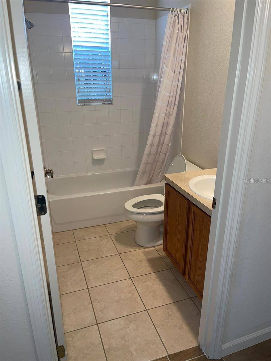 3025 GREYSTONE LOOP #208, Kissimmee, FL 34741