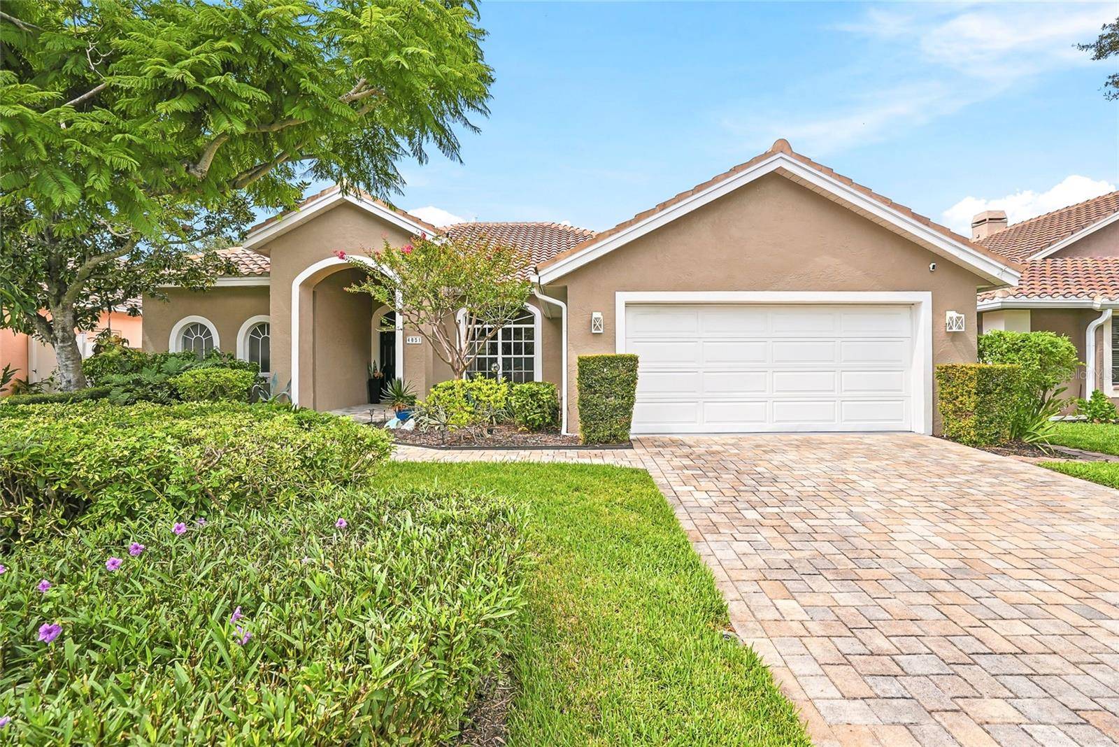 4851 WINDMILL PALM TER NE, St Petersburg, FL 33703