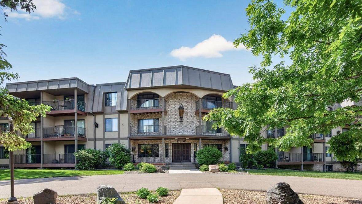2200 Nevada AVE S #210, Saint Louis Park, MN 55426