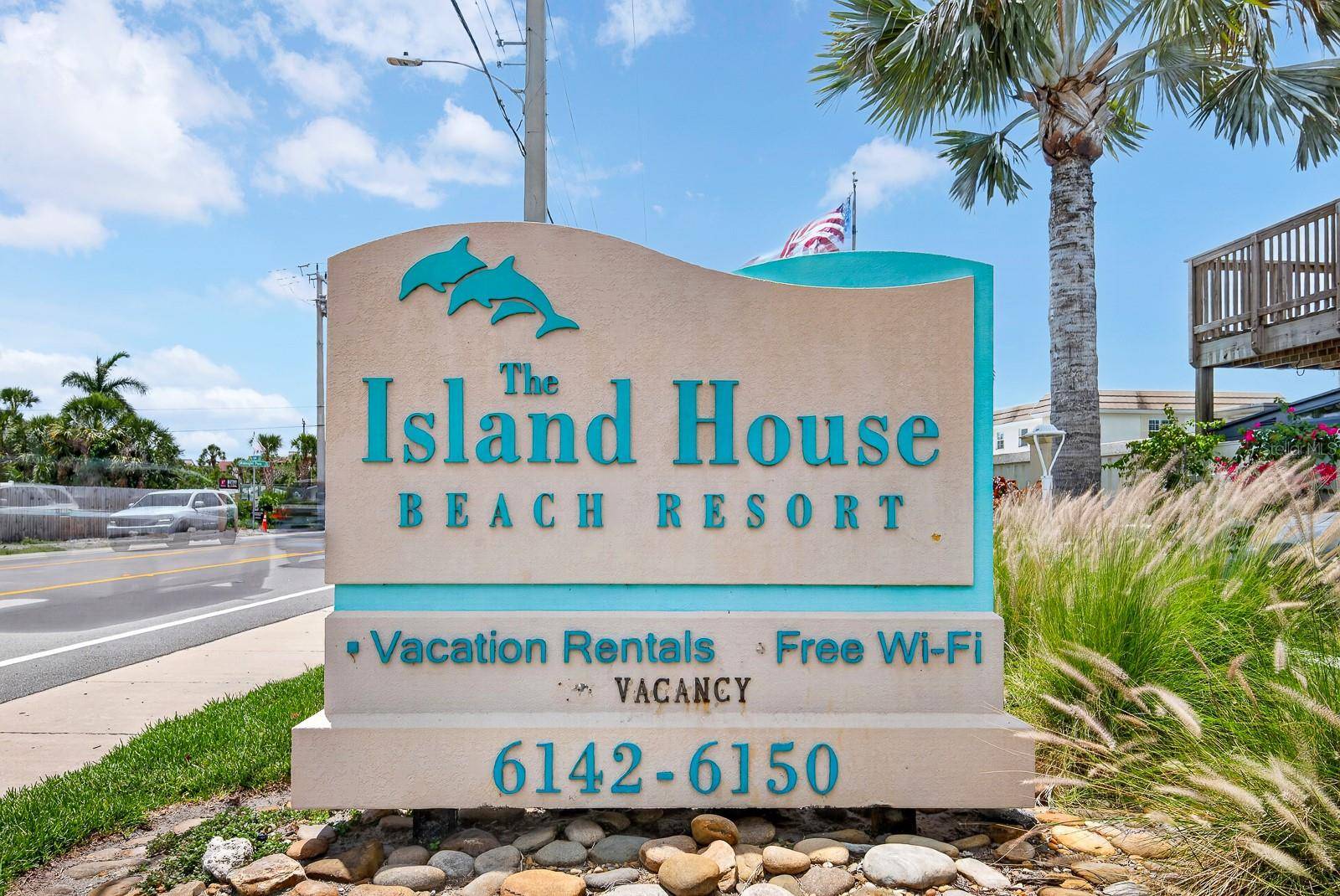 6144 MIDNIGHT PASS RD #4N, Sarasota, FL 34242