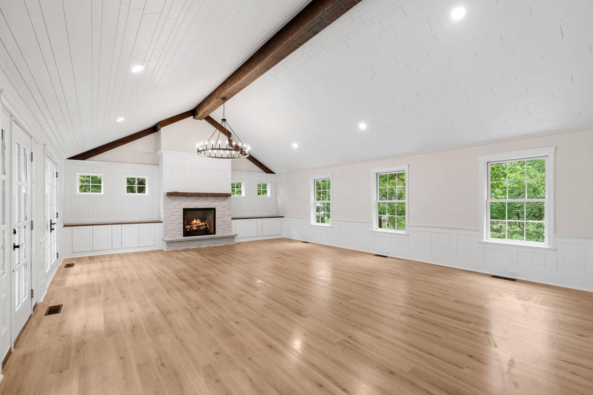5735 Grant Lorenz RD, Shorewood, MN 55331
