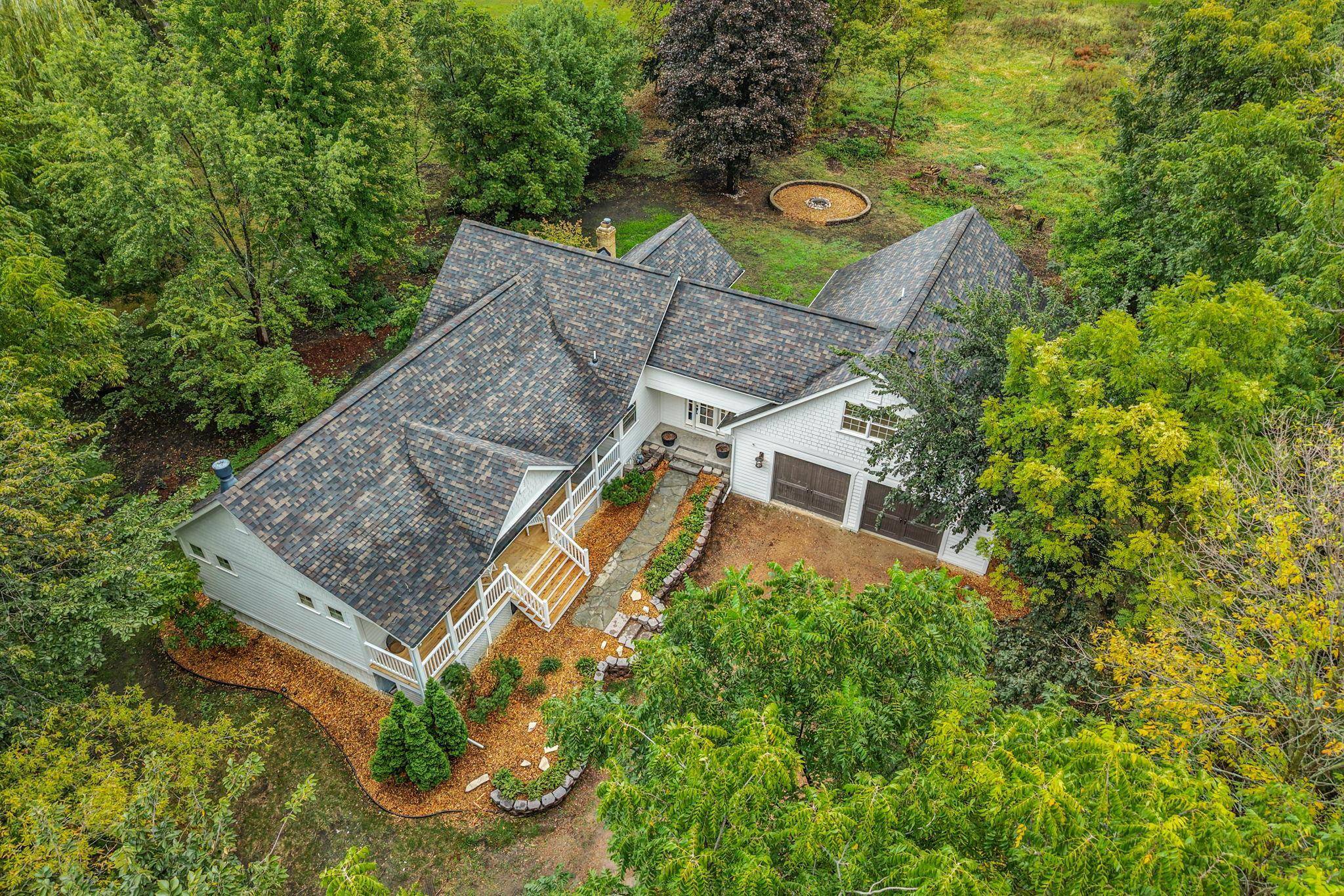 5735 Grant Lorenz RD, Shorewood, MN 55331