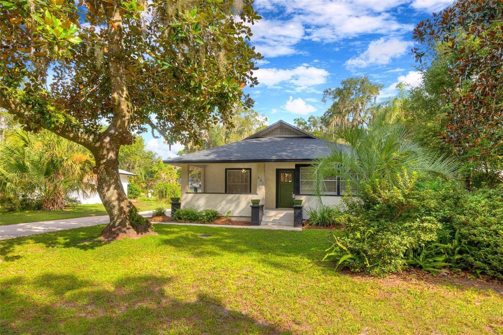 641 E PENNSYLVANIA AVE, Deland, FL 32724