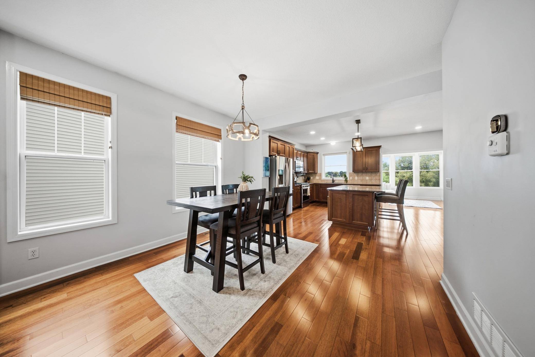 5357 Empire LN N, Plymouth, MN 55446