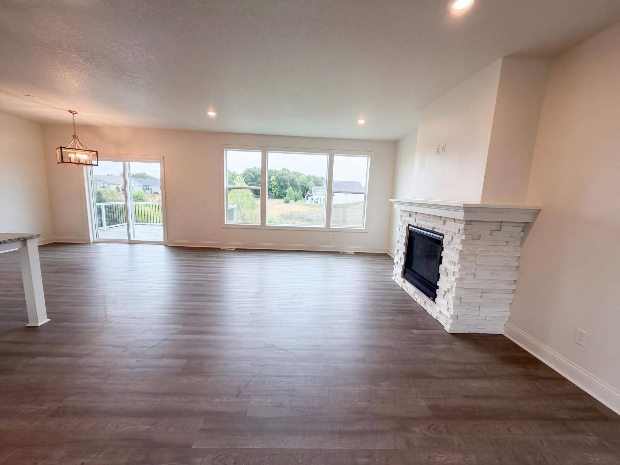 4607 128th CIR NE, Blaine, MN 55449