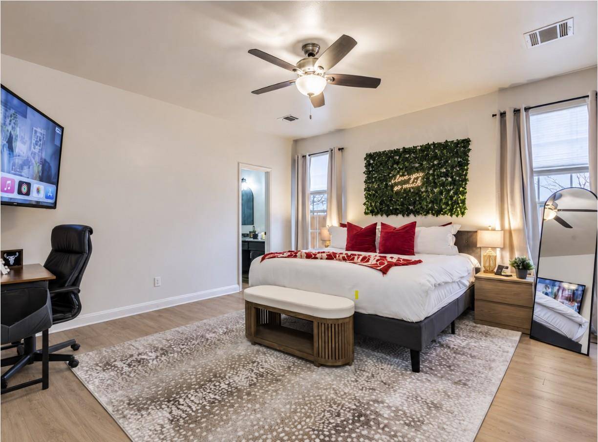 1124 Disraeli CIR, Pflugerville, TX 78660