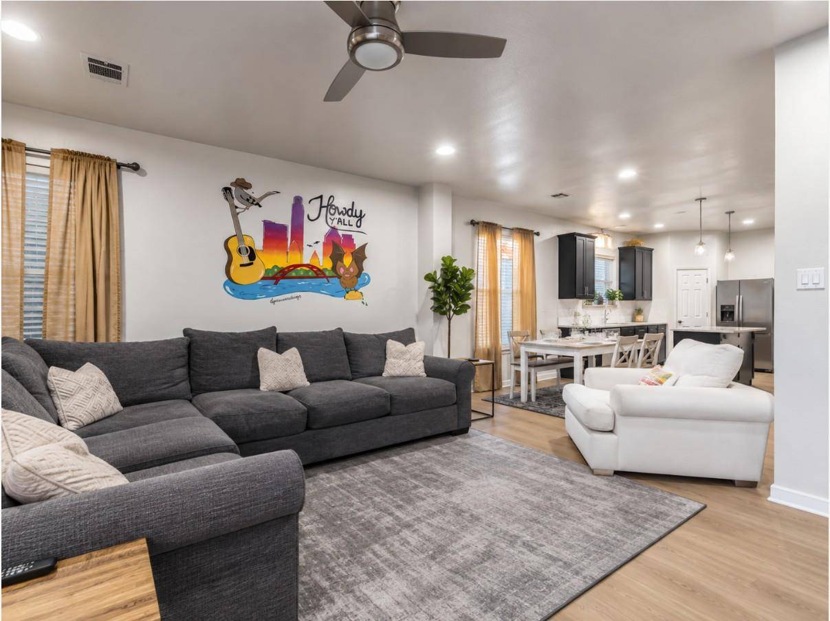 1124 Disraeli CIR, Pflugerville, TX 78660