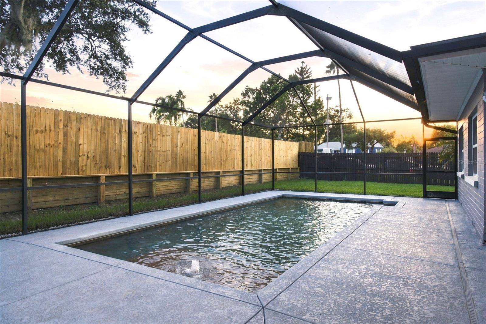 837 E EDGEWOOD DR, Lakeland, FL 33803