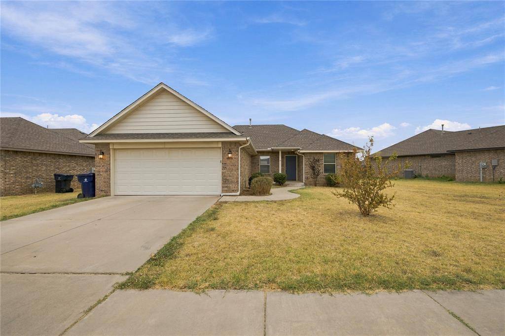 10612 Mountain Fork DR, Yukon, OK 73099