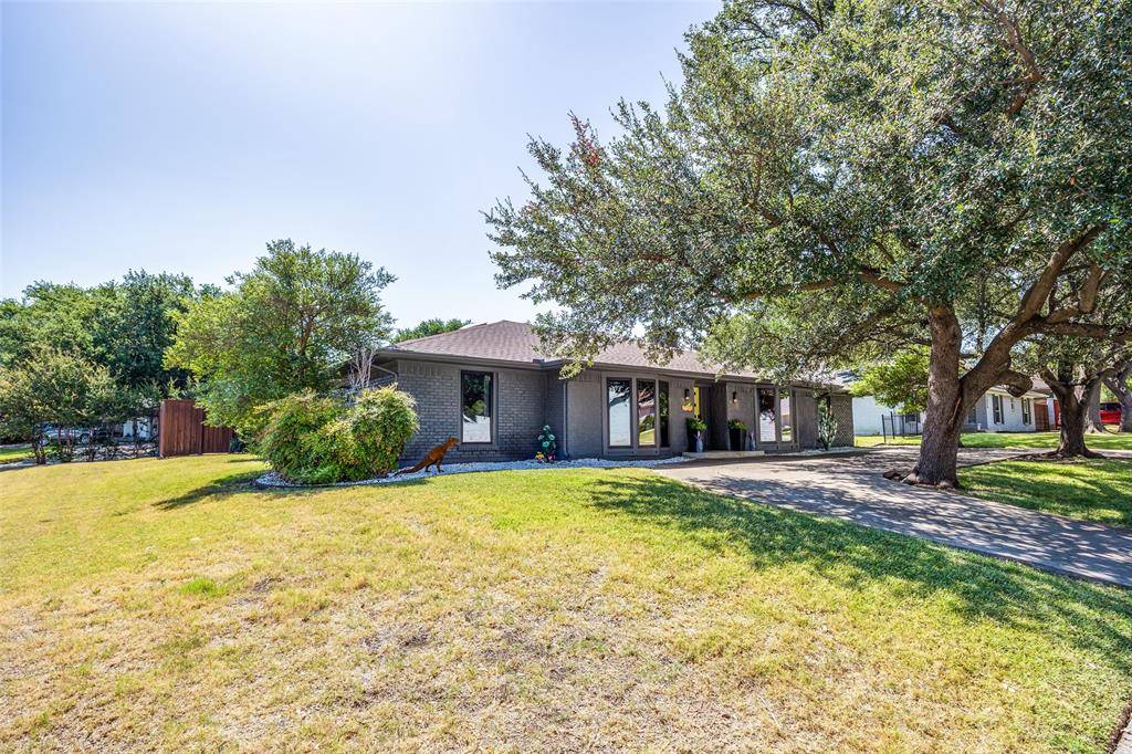 10232 Boedeker Street, Dallas, TX 75230