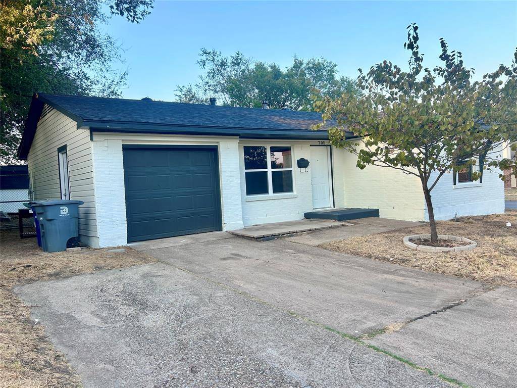 705 Jadewood Drive, Dallas, TX 75232