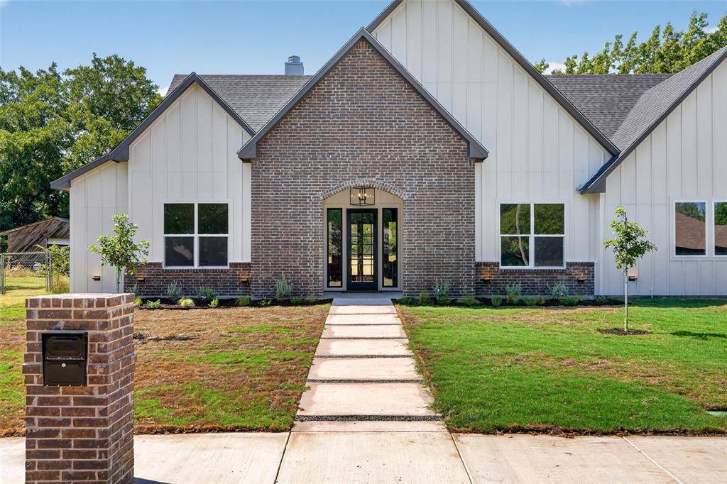 717 Easley Street, White Settlement, TX 76108