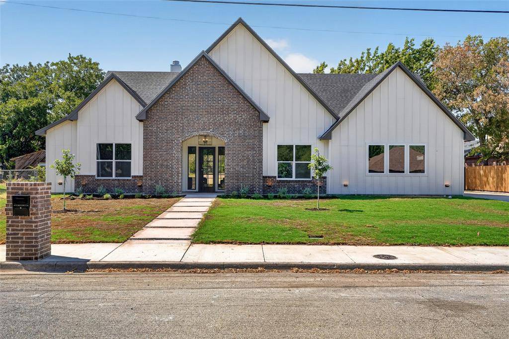717 Easley Street, White Settlement, TX 76108