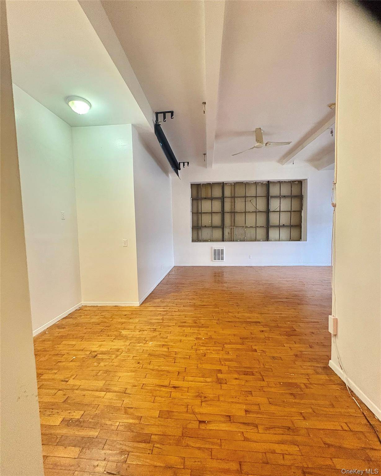2525 Borden AVE #219, Long Island City, NY 11101
