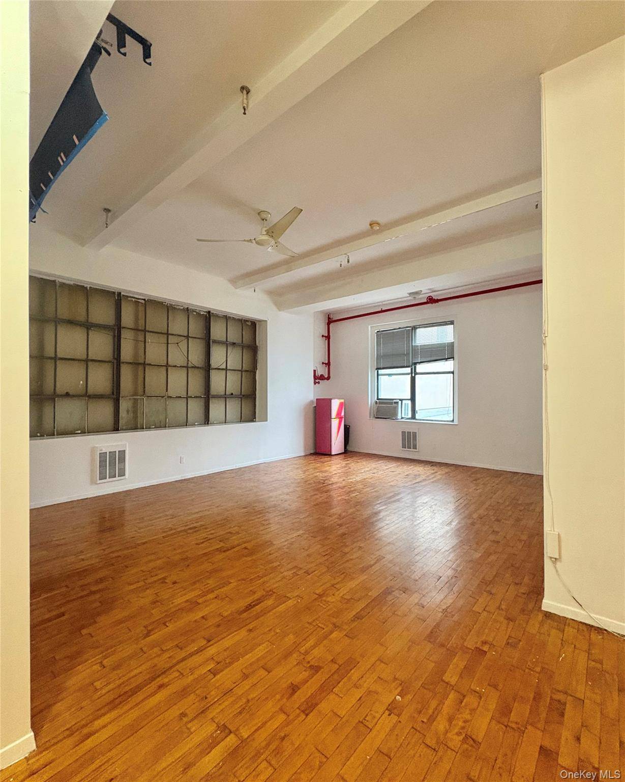 2525 Borden AVE #219, Long Island City, NY 11101