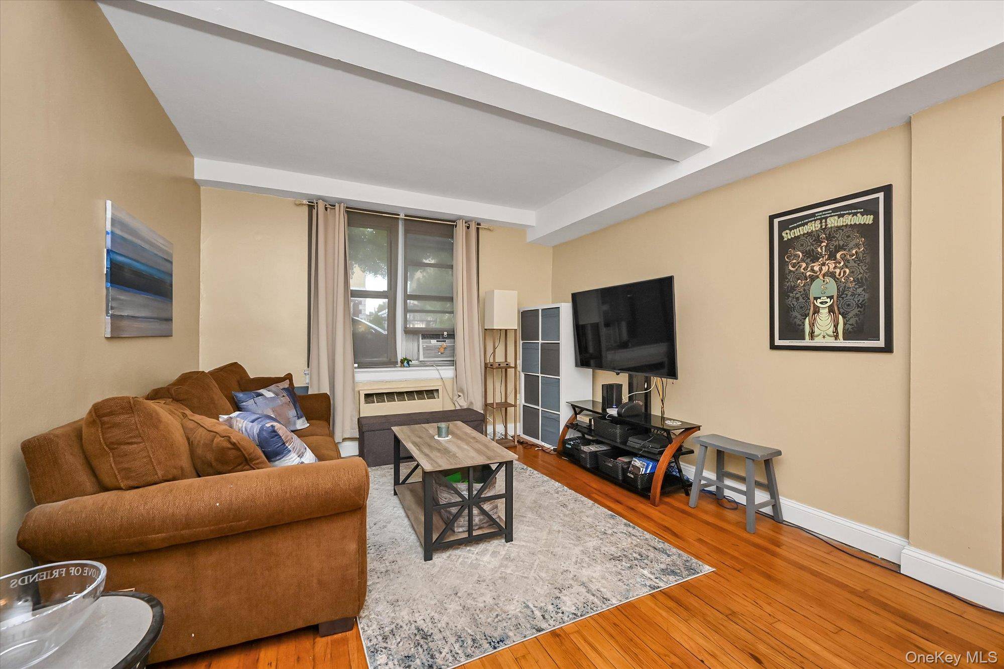 110-20 71st AVE #102, Forest Hills, NY 11375
