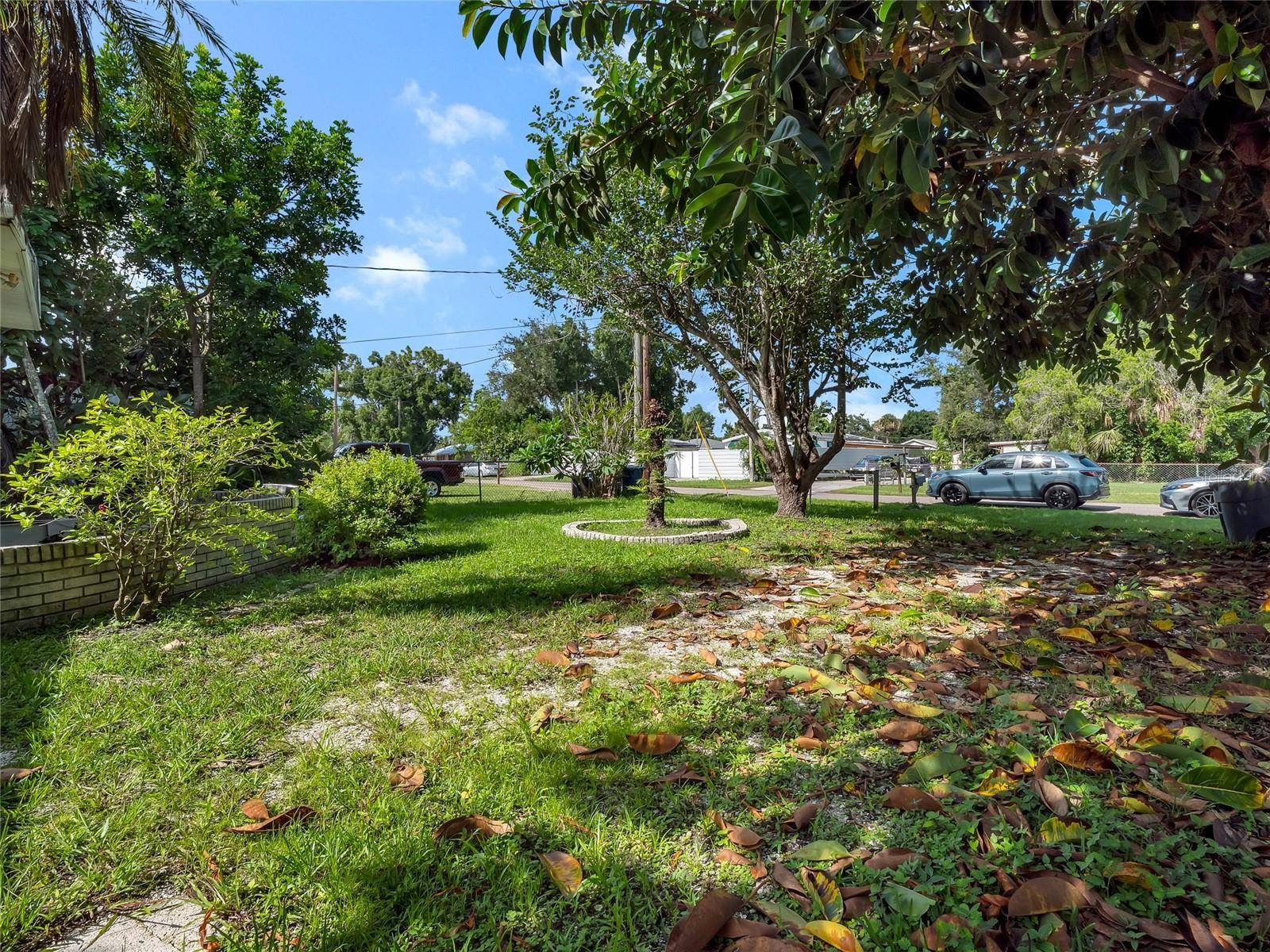 4863 VICTORIA AVE, Sarasota, FL 34233