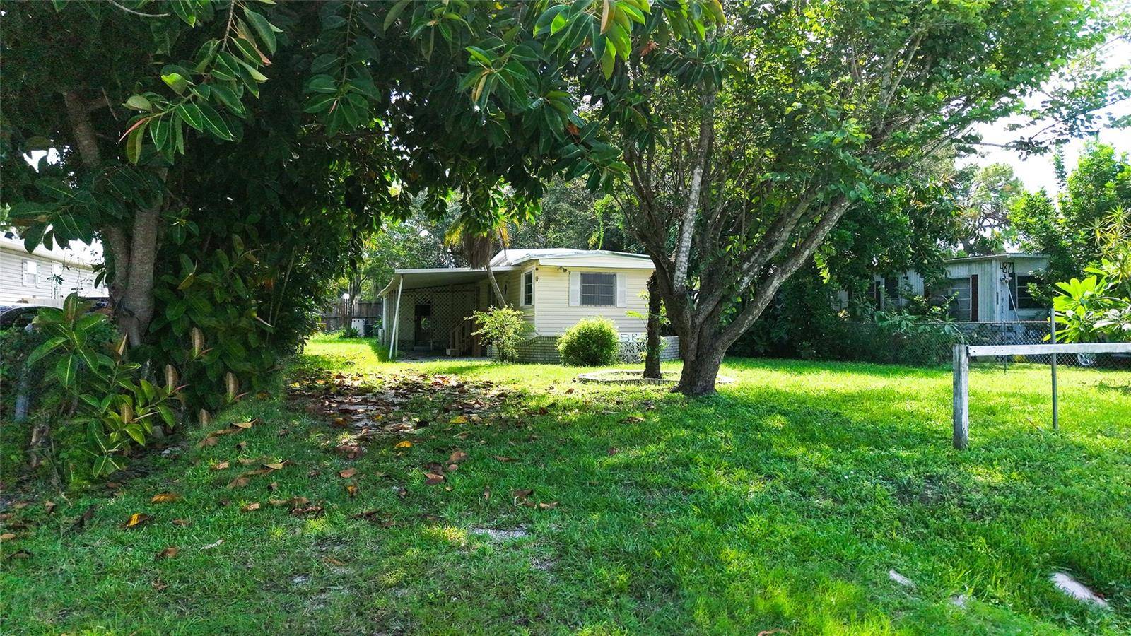 4863 VICTORIA AVE, Sarasota, FL 34233