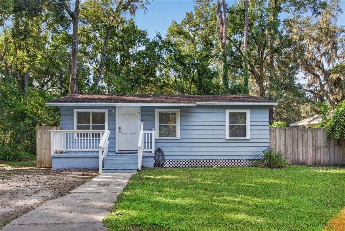 1315 NE 3RD AVE, Gainesville, FL 32641