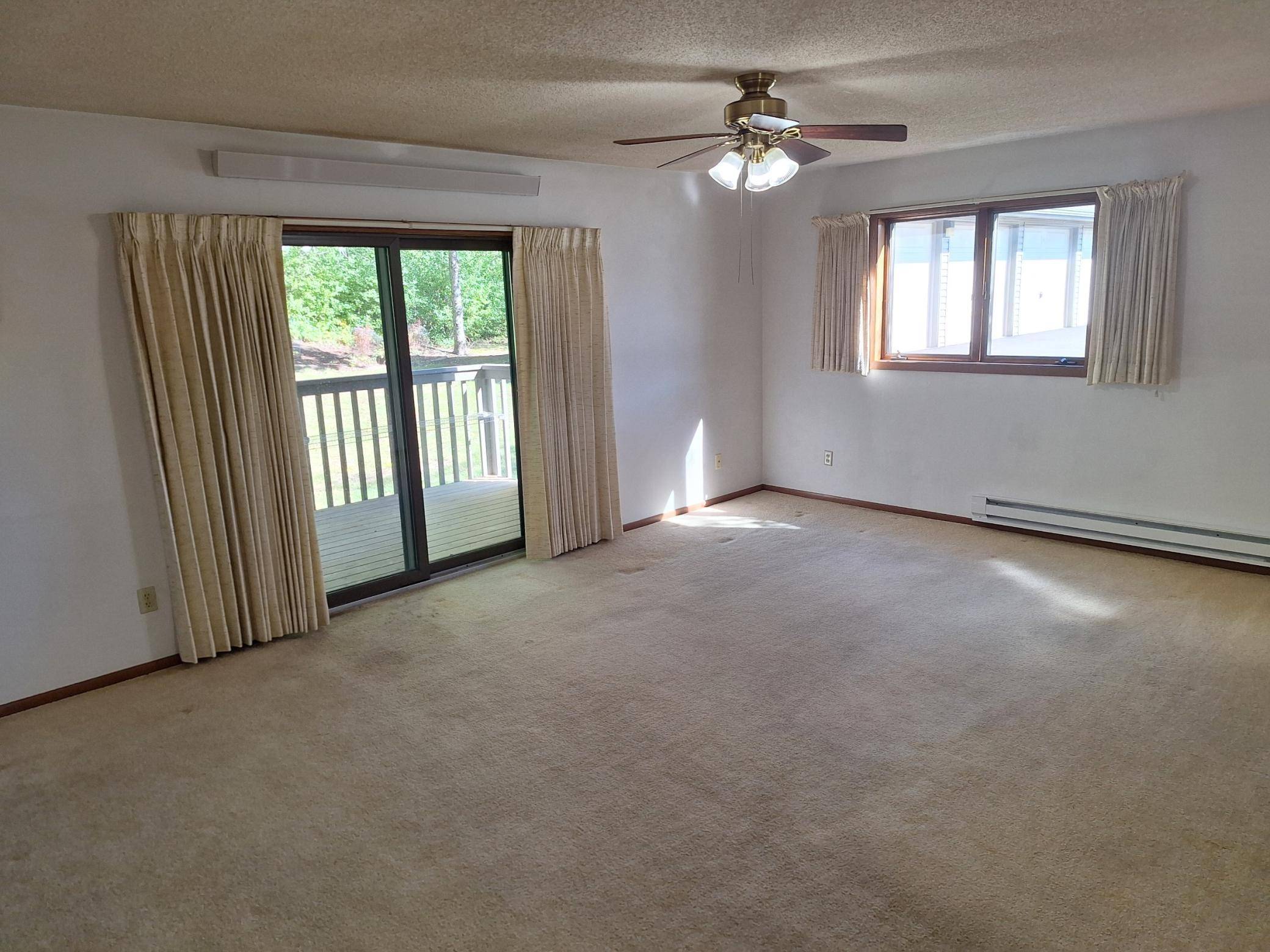 6601 Buckley CIR #105, Inver Grove Heights, MN 55076