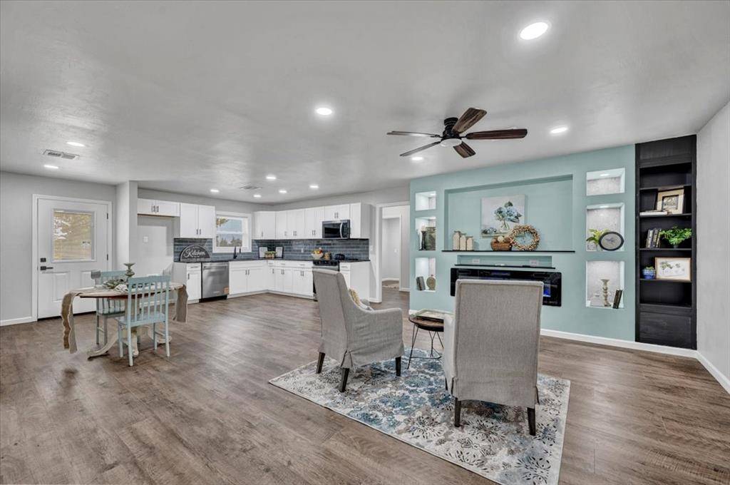 329131 E Lincoln ST, Harrah, OK 73045