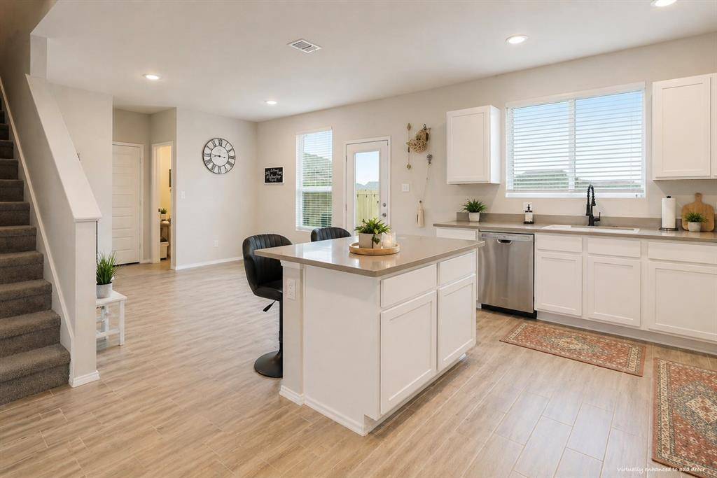 1238 Benwick Drive, Van Alstyne, TX 75495
