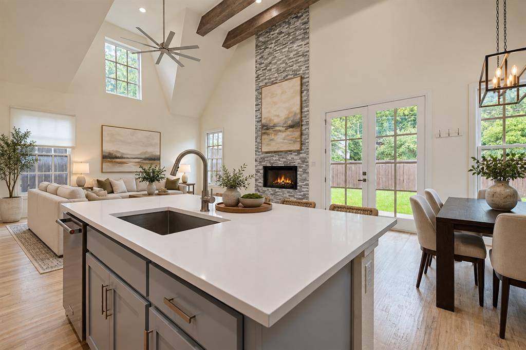 5067 Gaston Avenue, Dallas, TX 75214