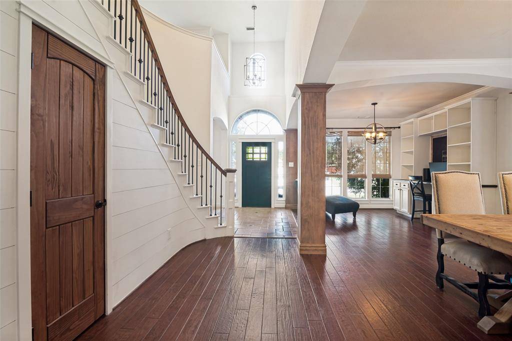 6914 Morningside Way, Sachse, TX 75048