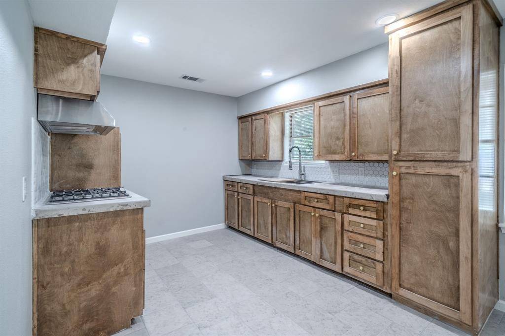 3510 Kingsford Avenue, Dallas, TX 75227