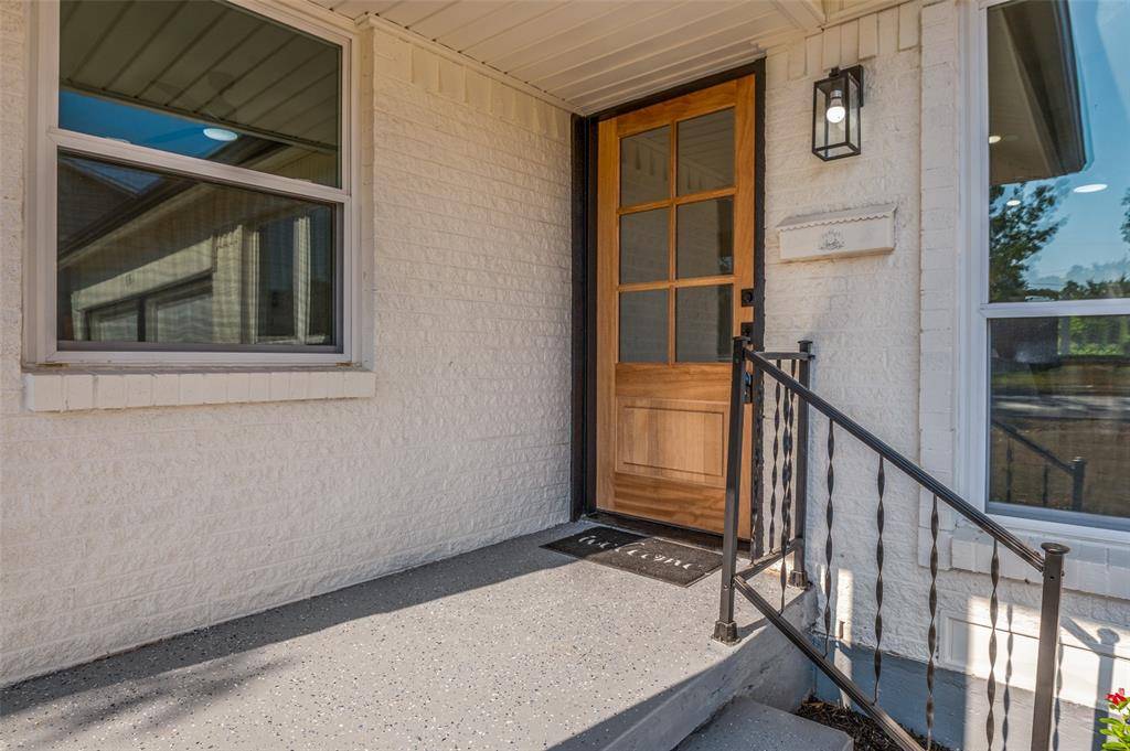 14517 Dennis Lane, Farmers Branch, TX 75234