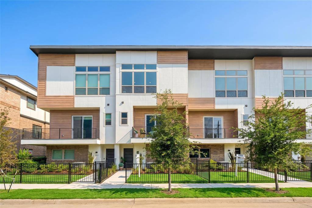 13900 Noel #202, Dallas, TX 75240