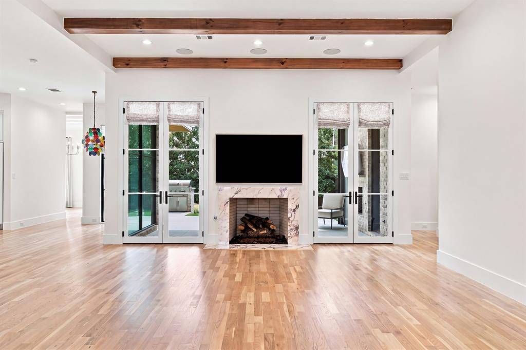 6516 Kenwood Avenue, Dallas, TX 75214