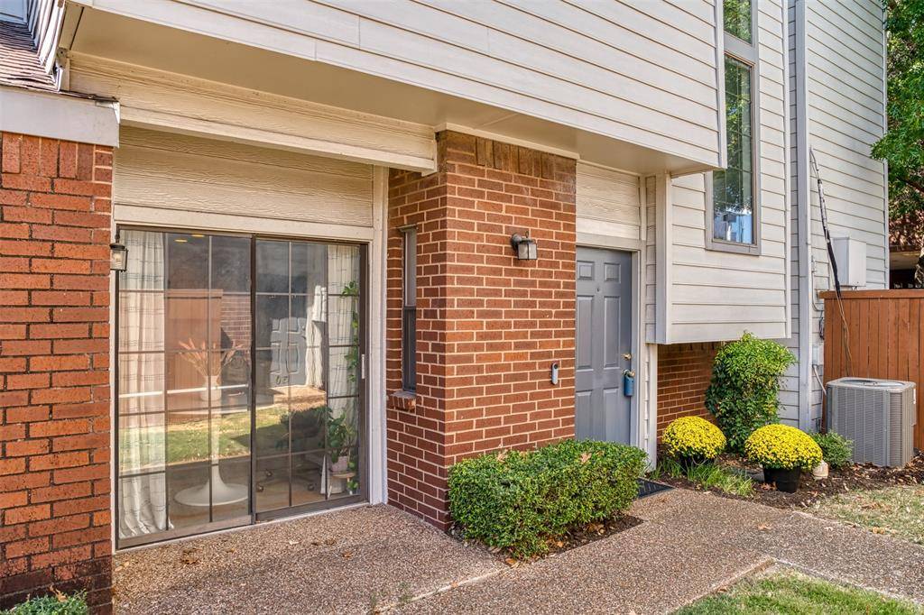 5100 Verde Valley Lane #131, Dallas, TX 75254
