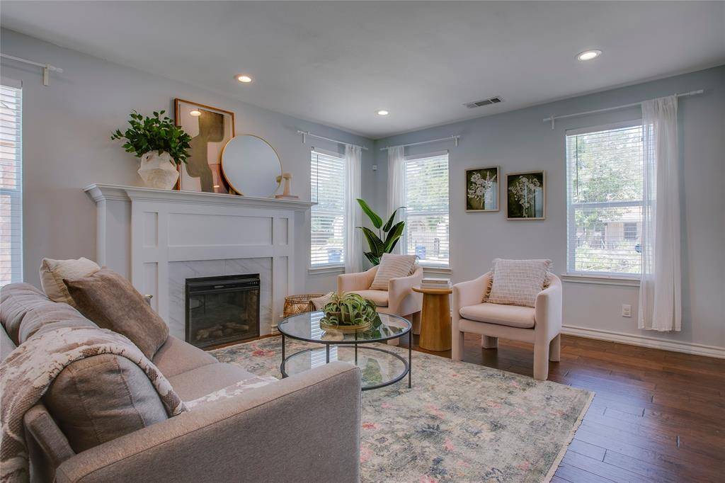 1110 Galloway Avenue, Dallas, TX 75216