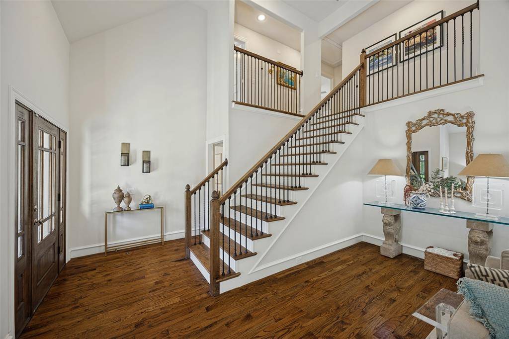 234 Woodcrest Drive, Richardson, TX 75080