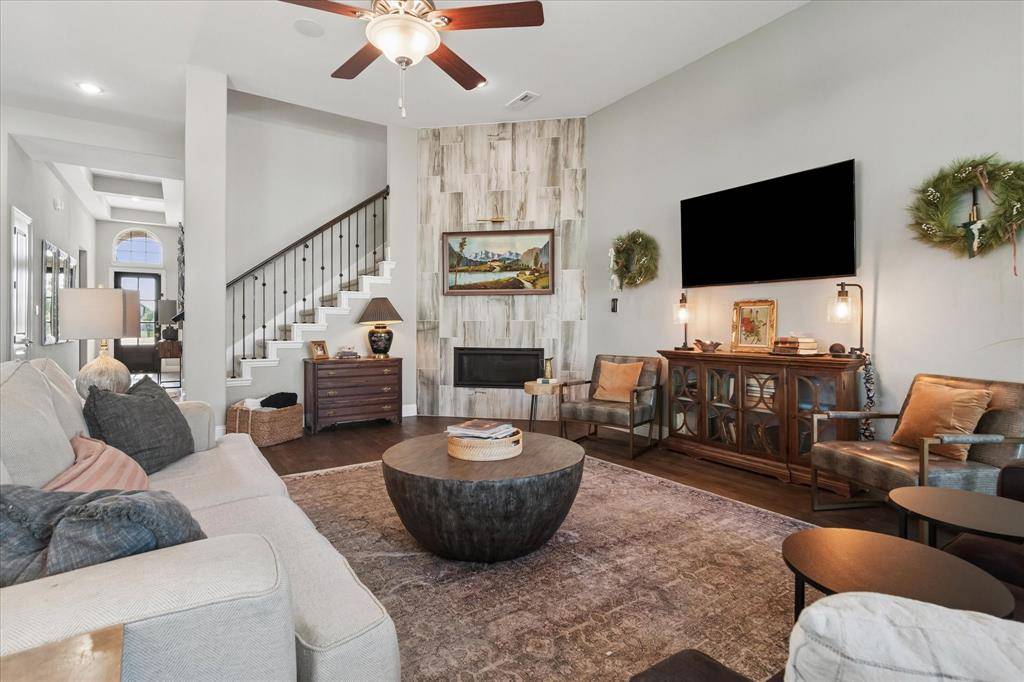 2800 Monument Court, Heath, TX 75126