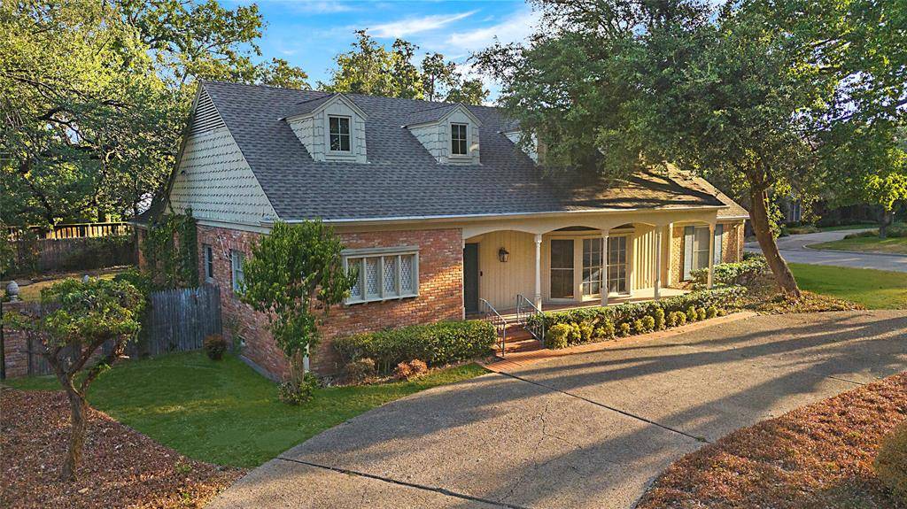 5859 Colhurst Street, Dallas, TX 75230