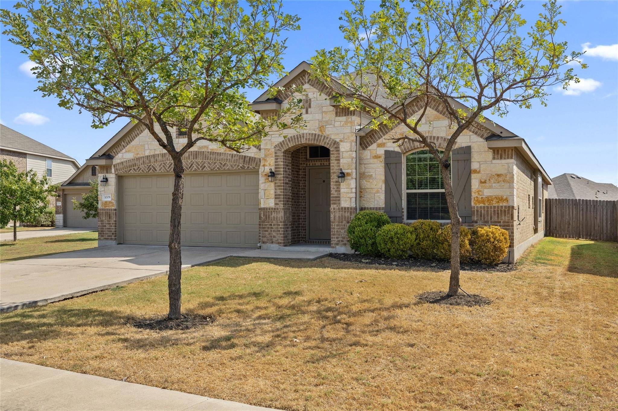 1008 Coconut CV, Hutto, TX 78634