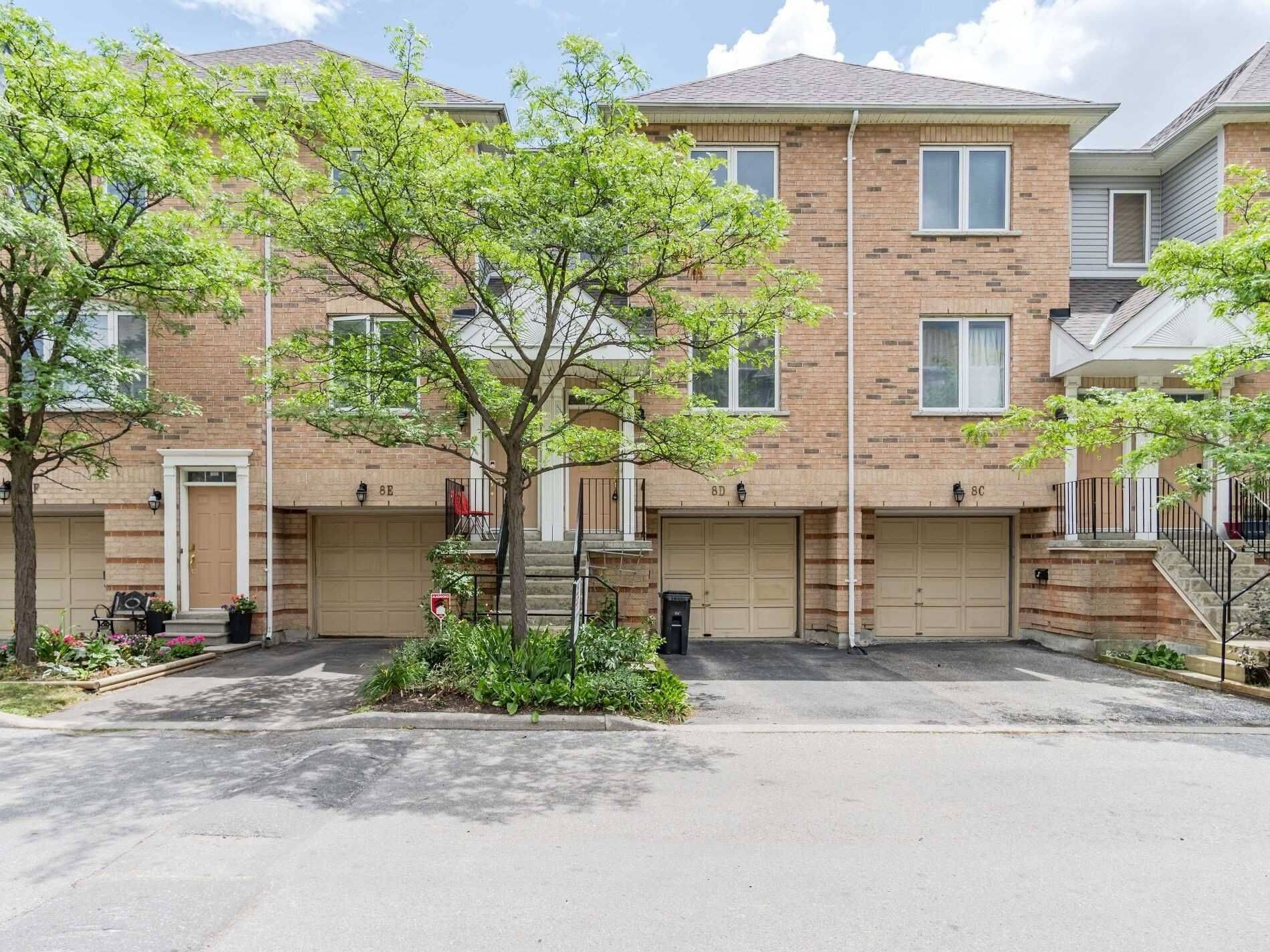 8D Leaside Park DR, Toronto C11, ON M4H 1R3